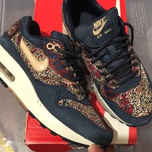 Nike Air Max 1 women